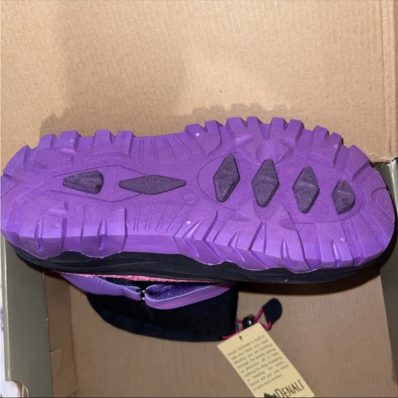 Denali Boulder II Purple and Black Snow Winter Boots size 4 NIB girls - Picture 6 of 11